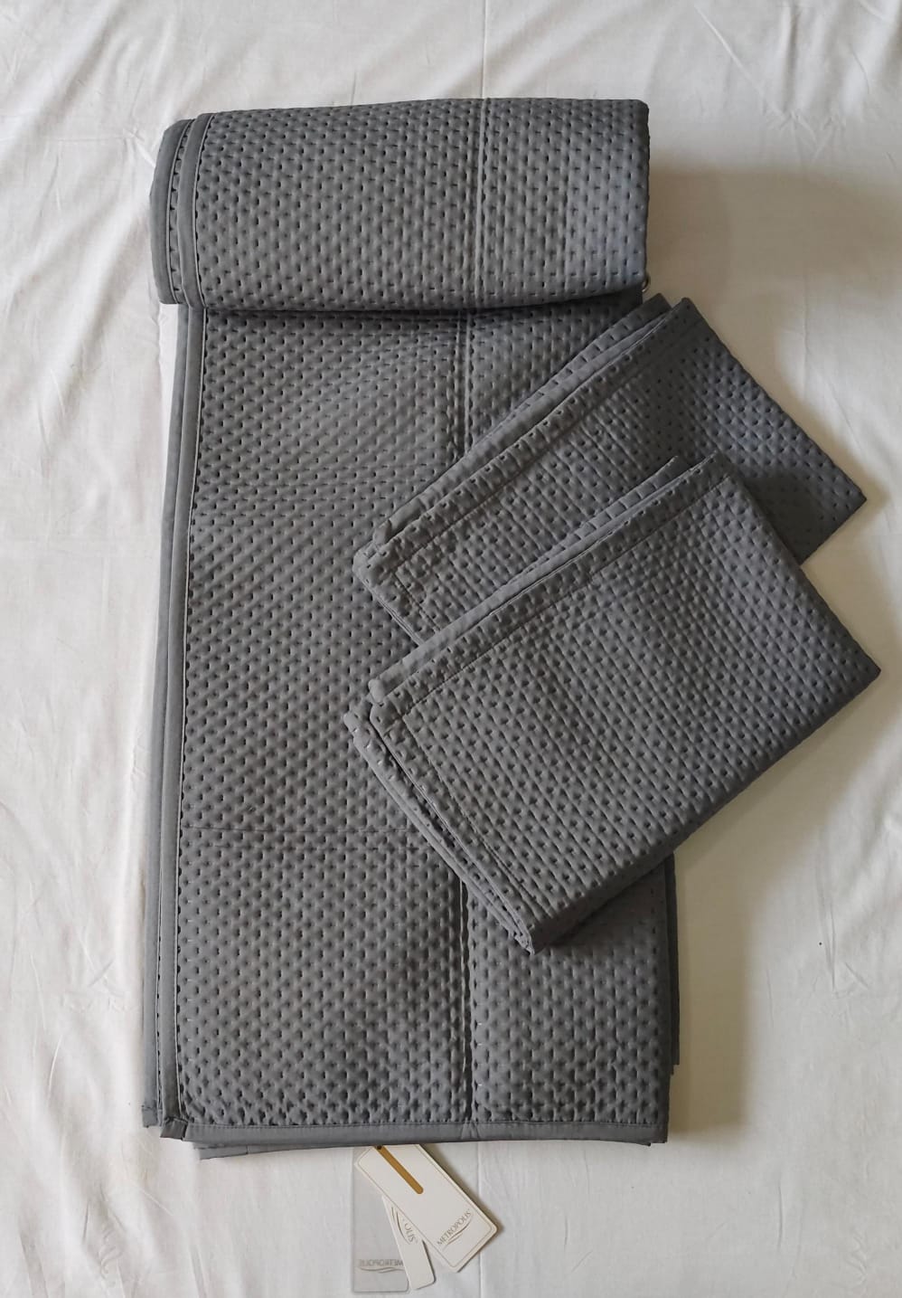 DOUBLE BEDCOVER MAHABALESHWAR SOLID