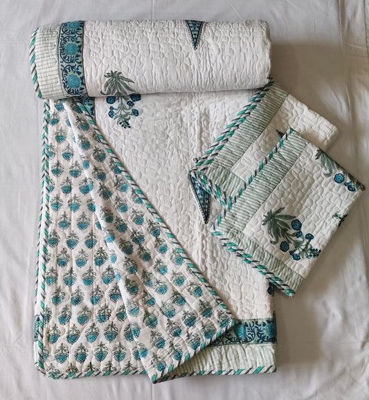 DOUBLE BEDCOVER MULMUL QUILTED