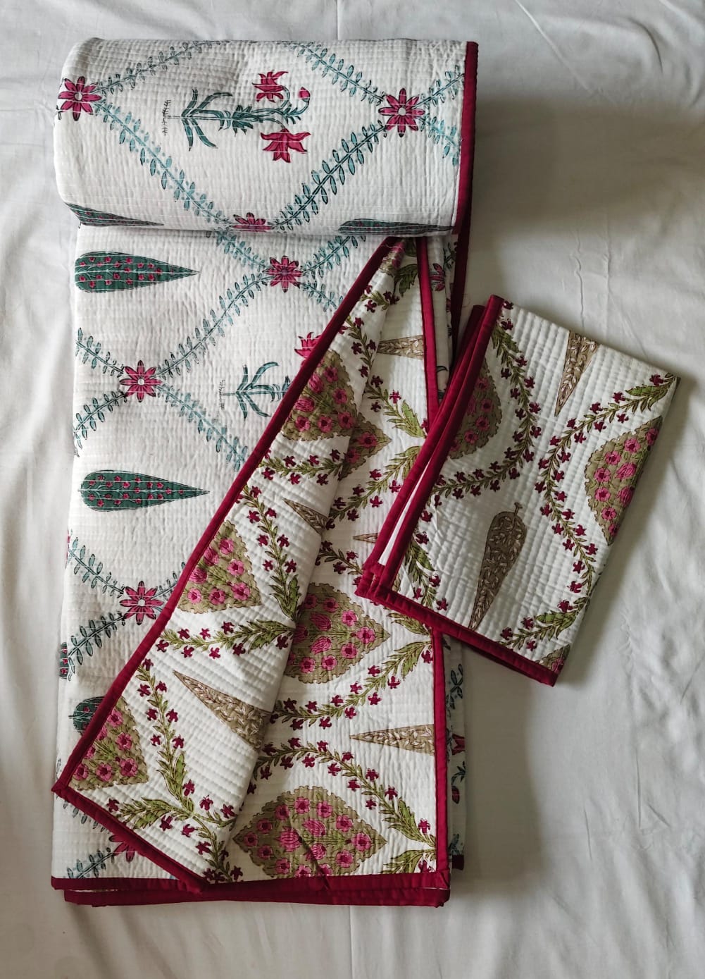 DOUBLE BEDCOVER ANOKHI