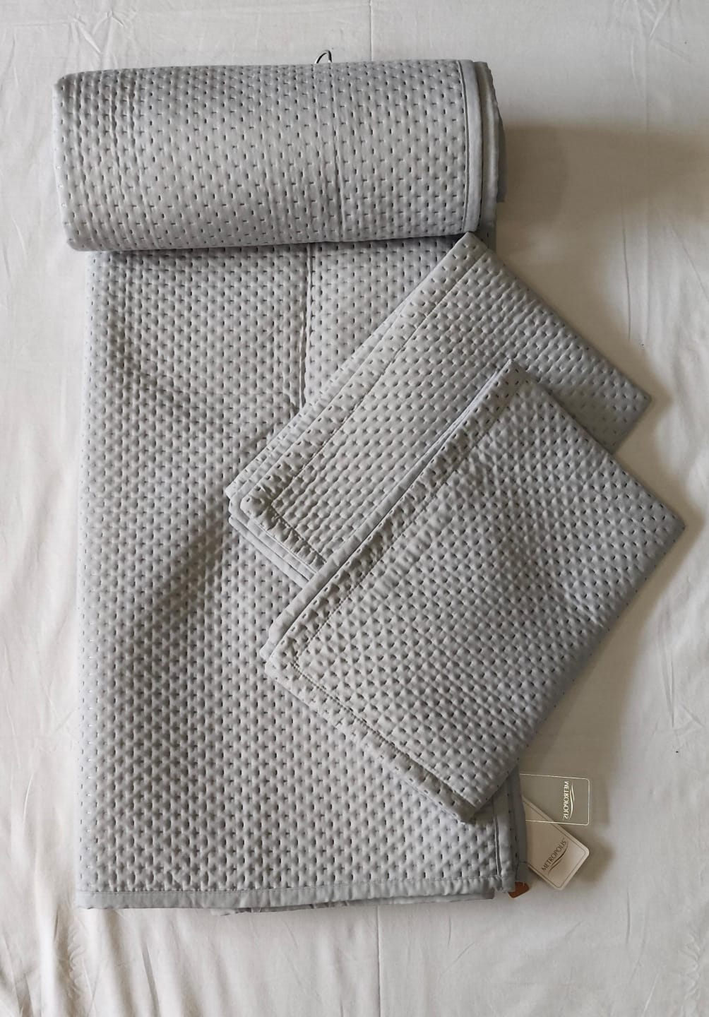 DOUBLE BEDCOVER MAHABALESHWAR SOLID